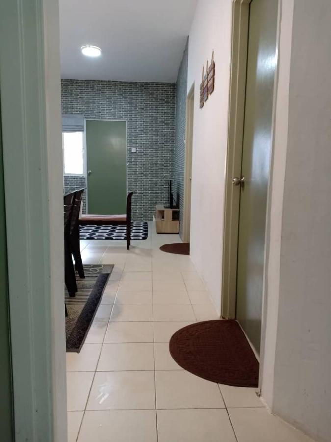 Wana Muslim Homestay Tanah Rata Kültér fotó